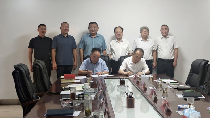 張佩峰一行赴新疆銀水水務公司、特變電工集團拜訪洽談并督導監理項目安全生產工作